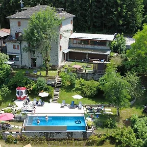 Casa Benassi ,room&suite , Con Piscina Riolunato